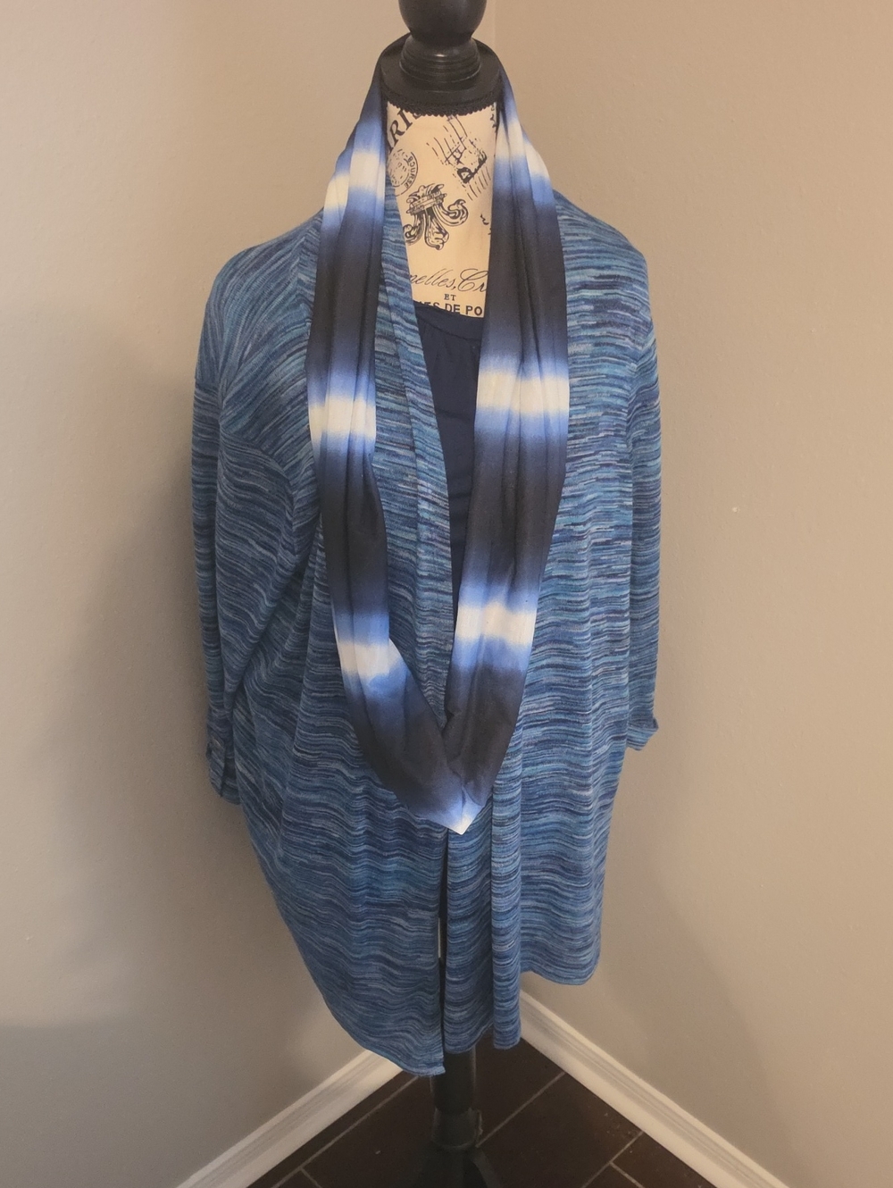White Stag Blue Space-Dye Open-Front Cardigan with Gradient Infinity Scarf Sz 4X